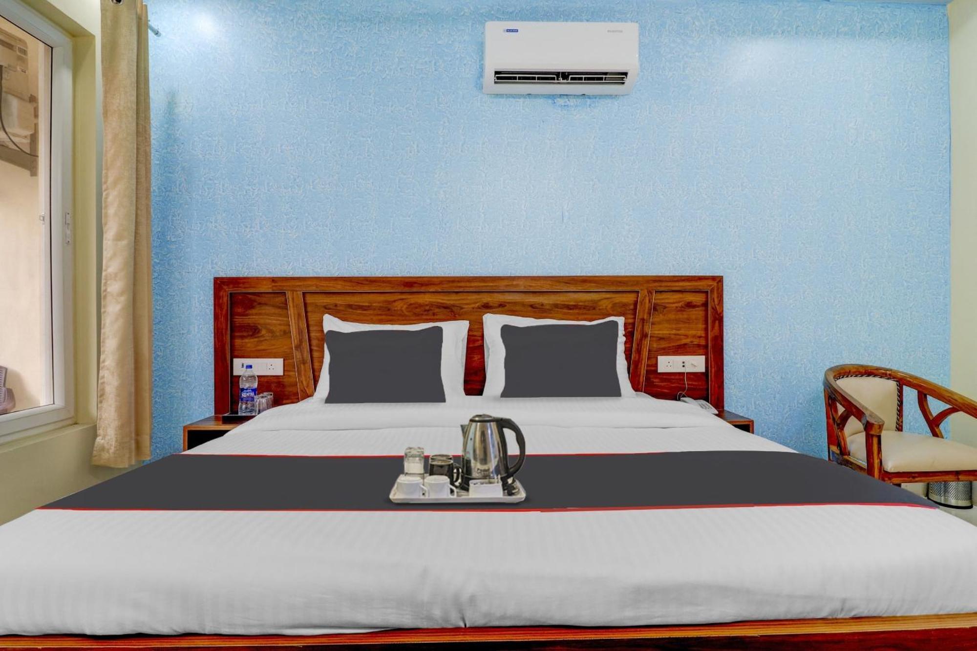 Super Capital O Crestwood Inn Dehradun Exterior photo